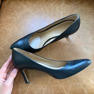 Black Heels Naturalizers